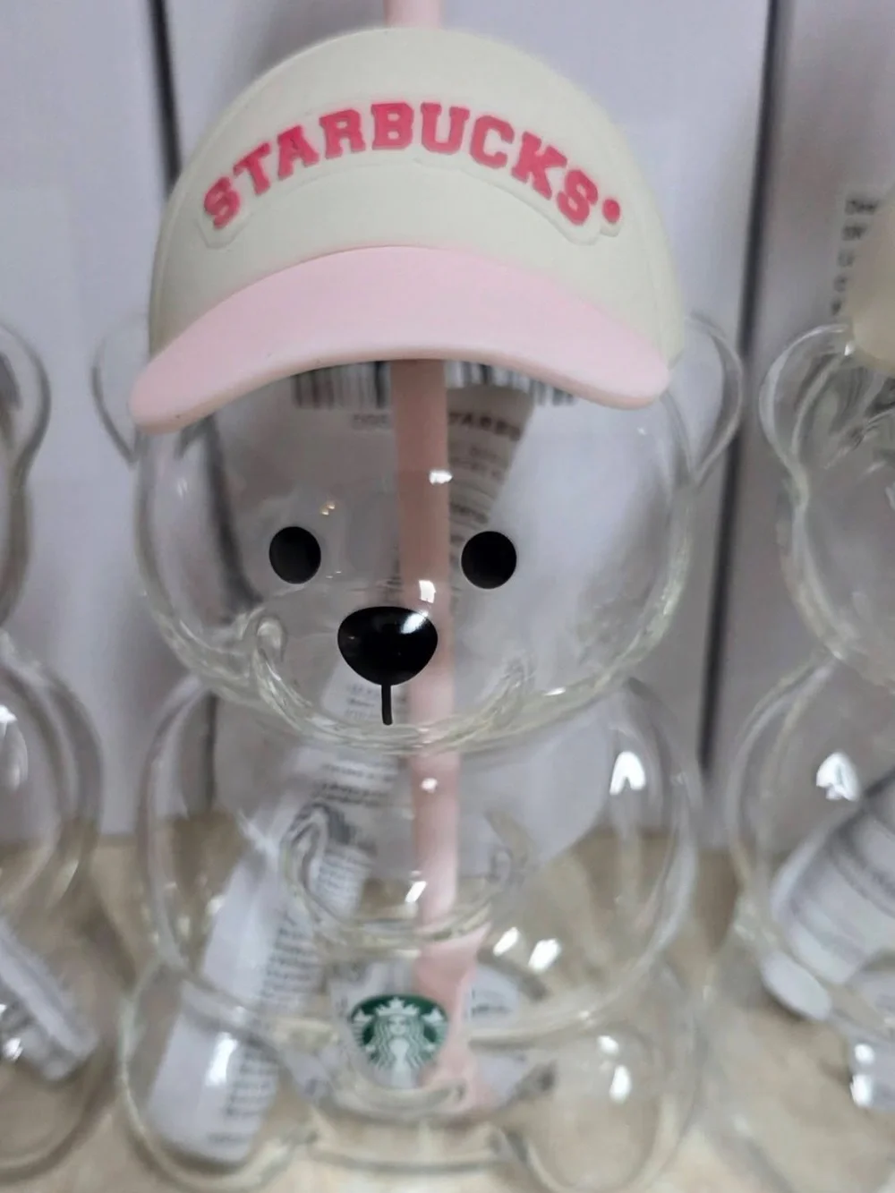 Starbucks Pink and White Bear Hat Straw glass Cup . Limited addition